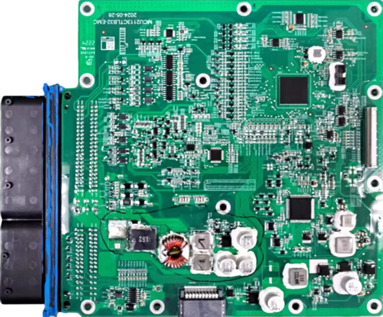 Xin1 Powertrain Domain Control Unit